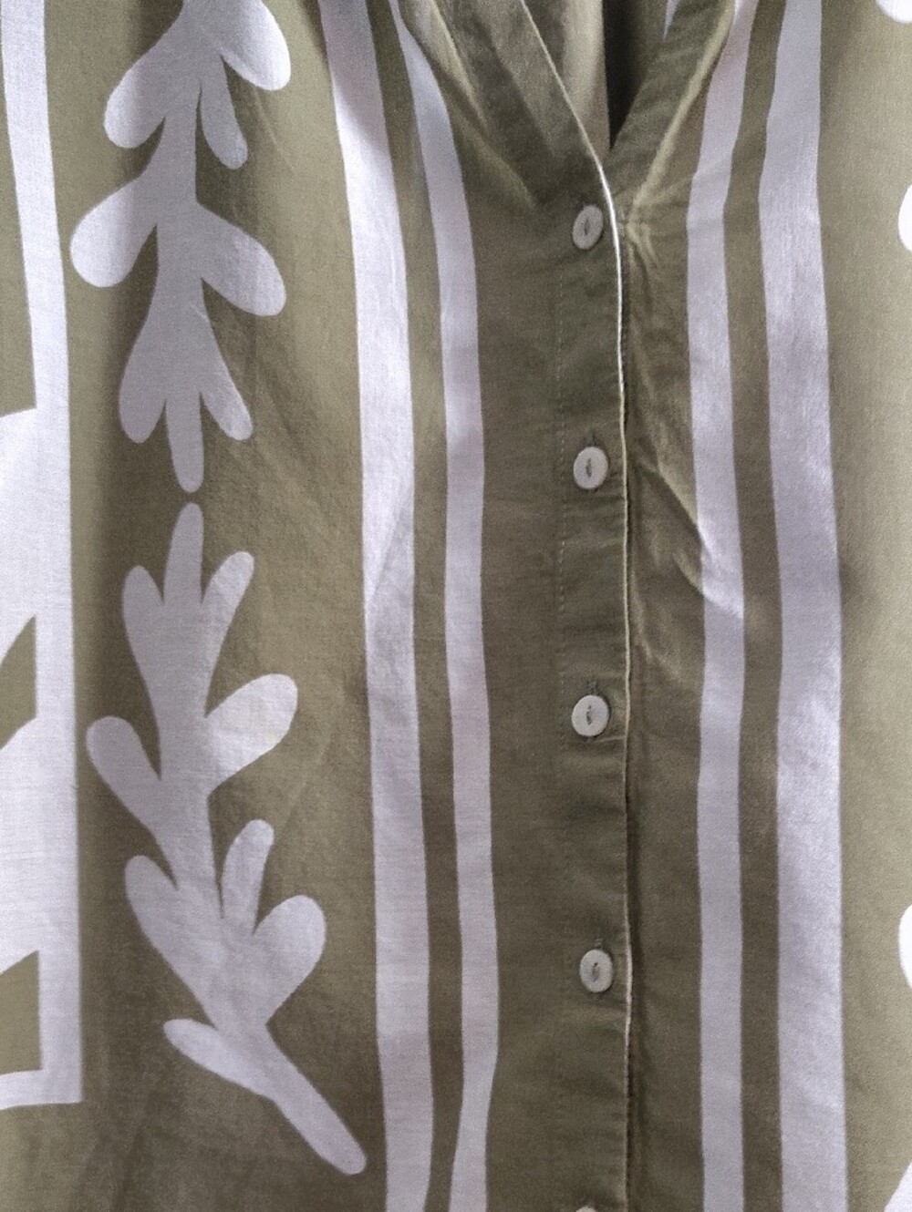 DR2 Olive and White cotton Boho Light Weight Button-Front Peasant Blouse - Picture 3 of 7